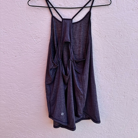 Lululemon fast as light singlet - Picture 2 of 2